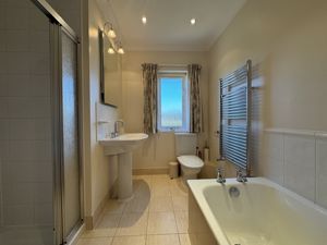 Photo 20- click for photo gallery